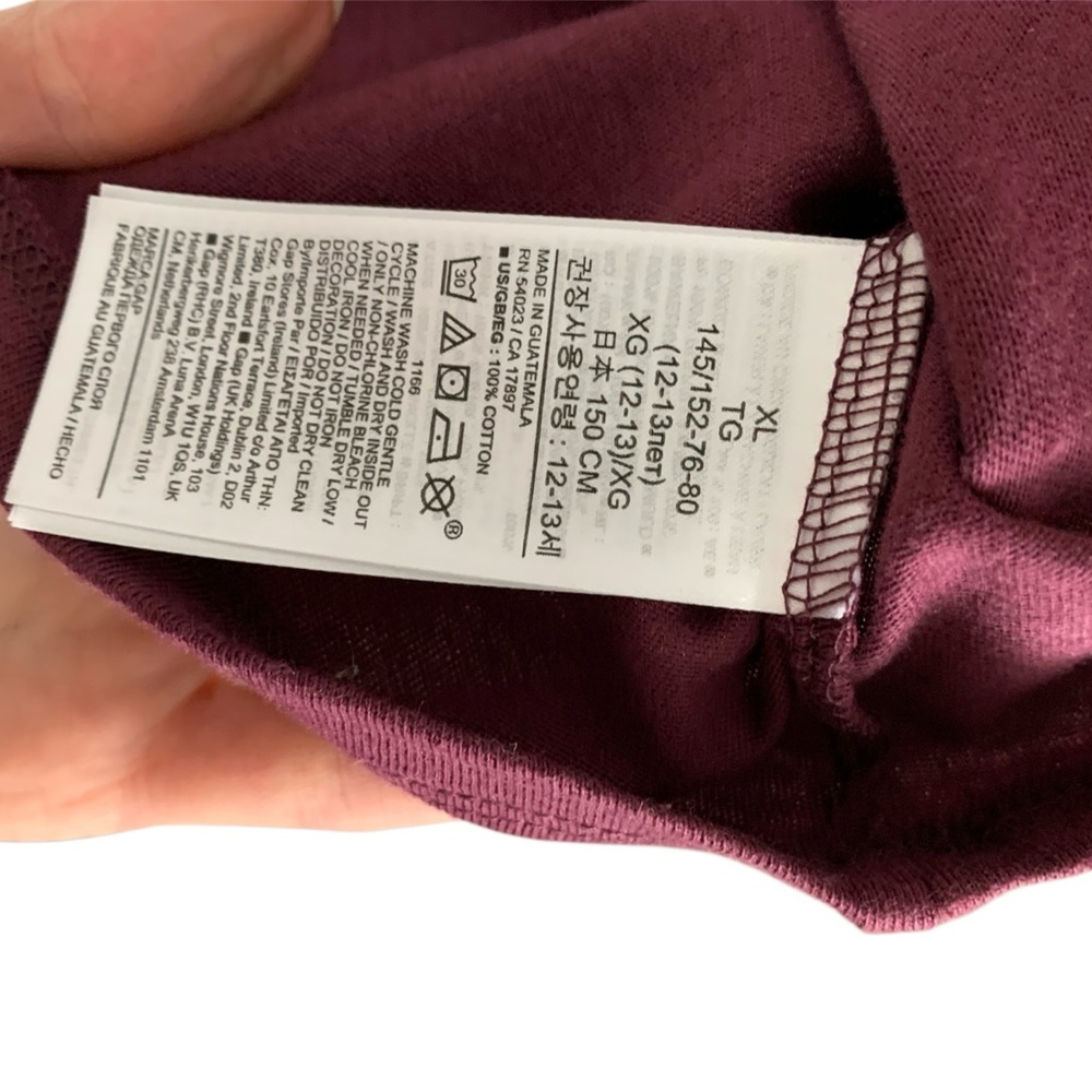 Gap Girl' Purple Graphic T-Shirt - NWT - Picture 3 of 4